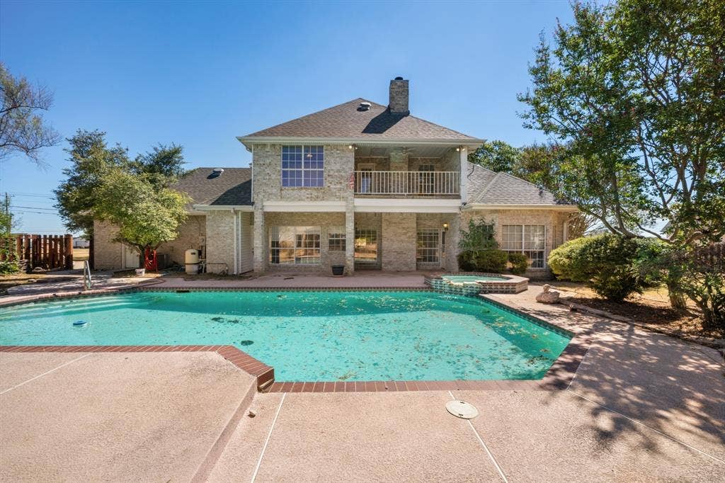 2941 N Mockingbird Lane, Midlothian, TX 76065