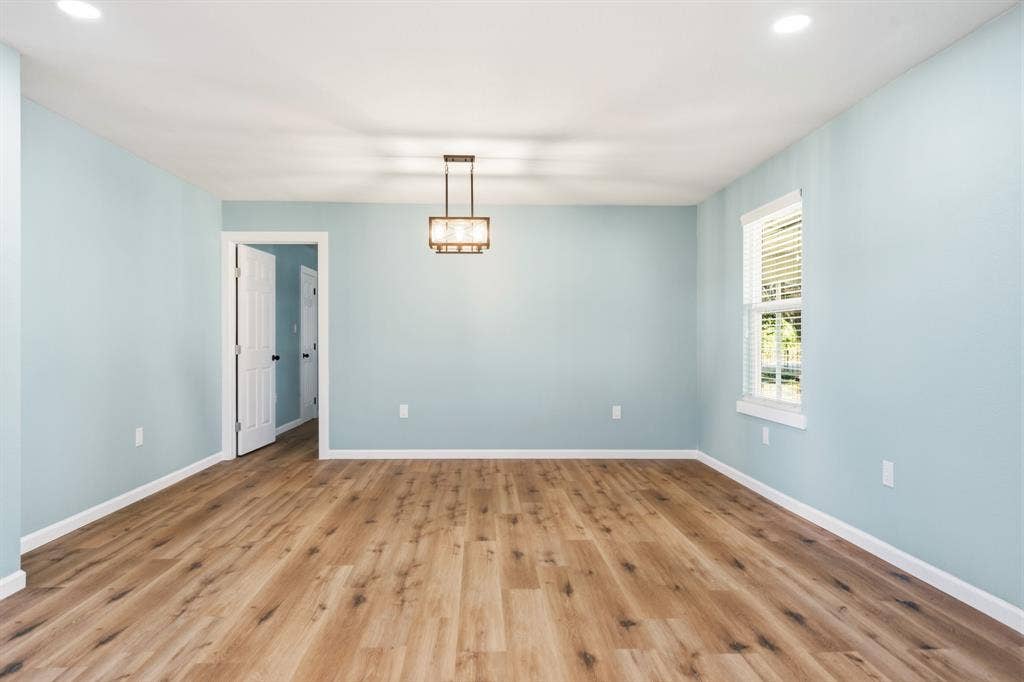 8707 E Highway 6, Riesel, TX 76682