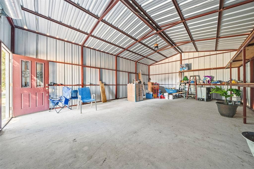 8707 E Highway 6, Riesel, TX 76682