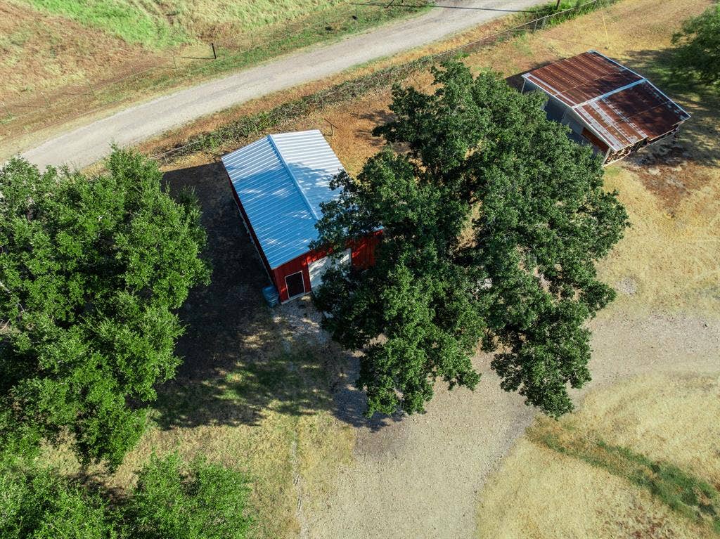 8707 E Highway 6, Riesel, TX 76682
