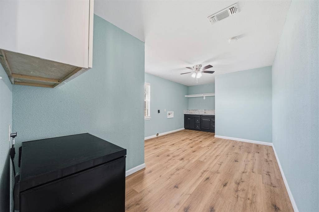 8707 E Highway 6, Riesel, TX 76682
