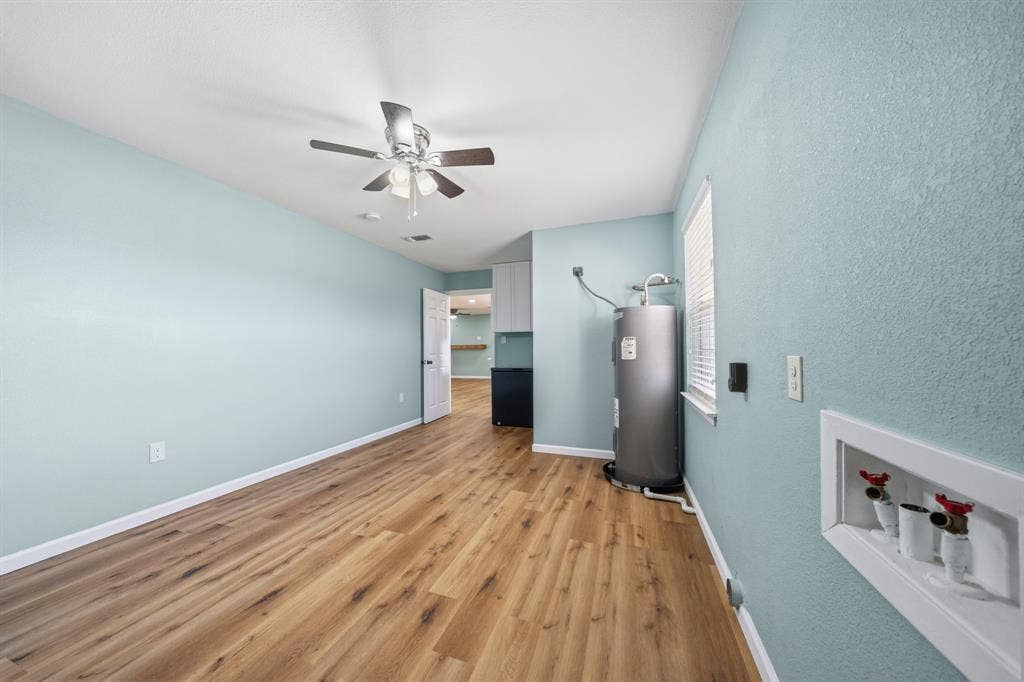 8707 E Highway 6, Riesel, TX 76682
