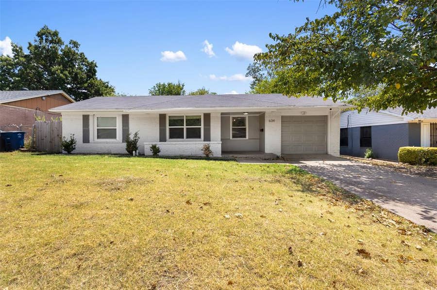 Property photo for 634 Midvale Drive, Dallas, TX