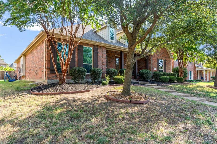 Property photo for 1728 Boxwood Lane, Wylie, TX