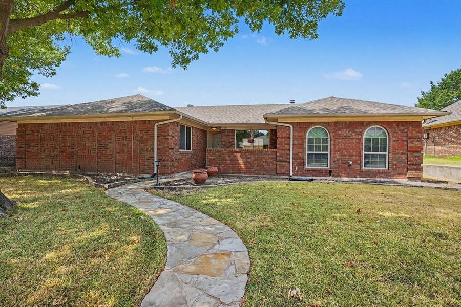 Property photo for 7321 Augusta Circle, Plano, TX
