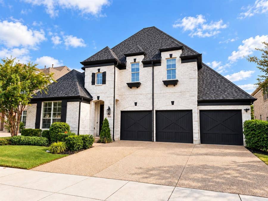 Property photo for 900 Southern Hills Way, Aubrey, TX