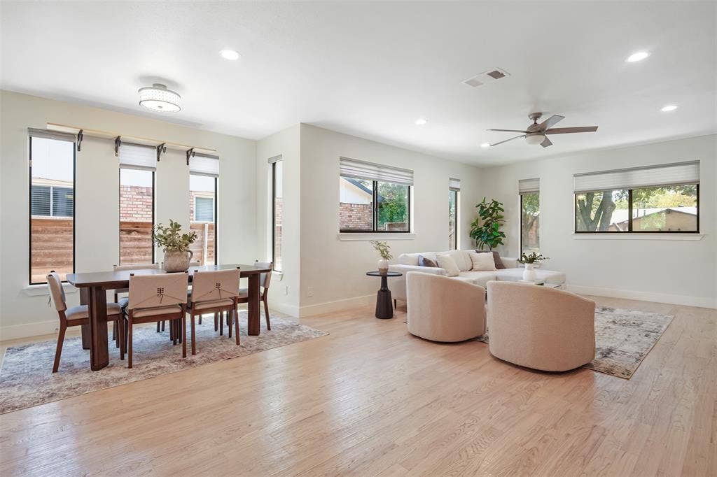 10827 Wallbrook Drive, Dallas, TX 75238 10827 Wallbrook Drive, Dallas, TX 75238