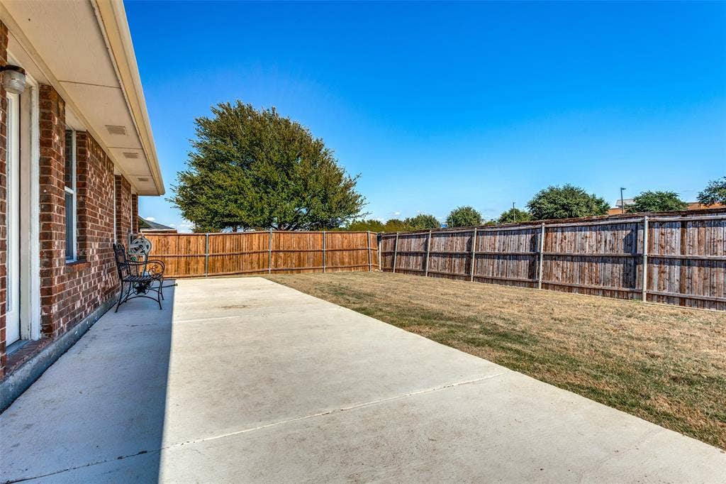 9710 Revolution Way, Frisco, TX 75033 9710 Revolution Way, Frisco, TX 75033