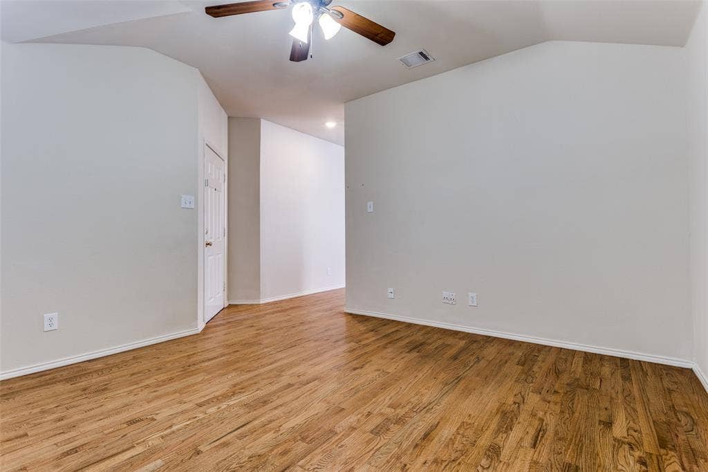 9710 Revolution Way, Frisco, TX 75033 9710 Revolution Way, Frisco, TX 75033