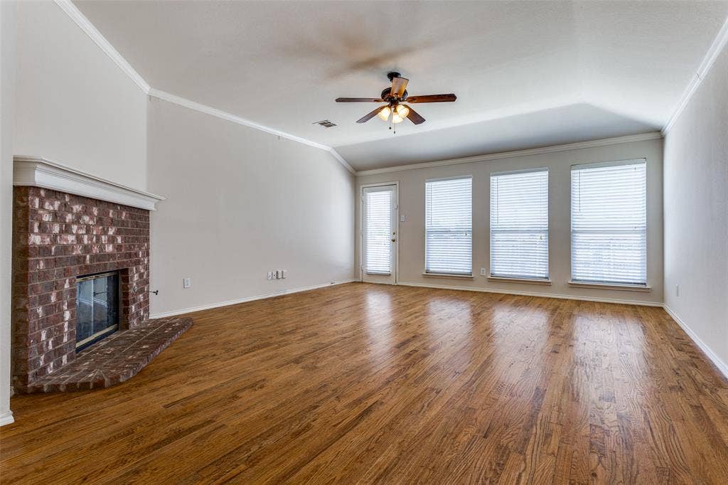 9710 Revolution Way, Frisco, TX 75033 9710 Revolution Way, Frisco, TX 75033