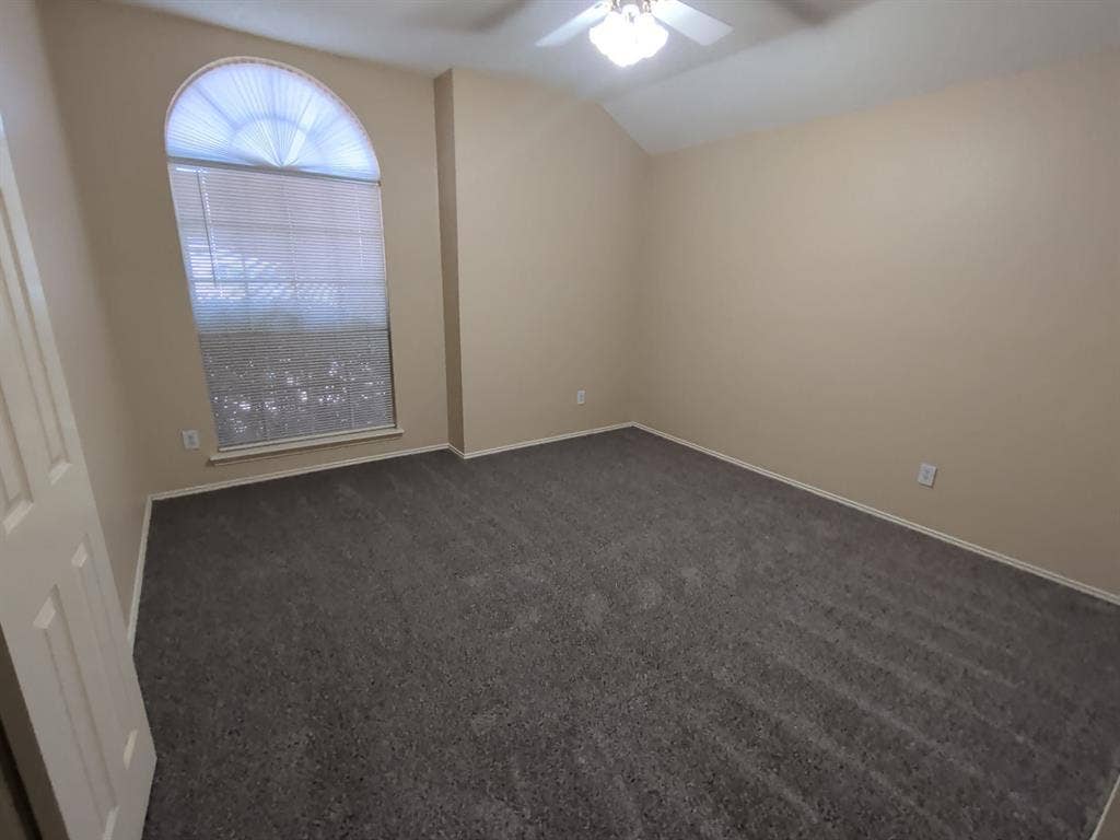 4819 Brady Court, Arlington, TX 76018 Bedroom 3