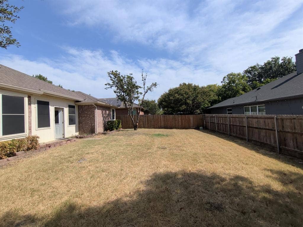 4819 Brady Court, Arlington, TX 76018 4819 Brady Court, Arlington, TX 76018