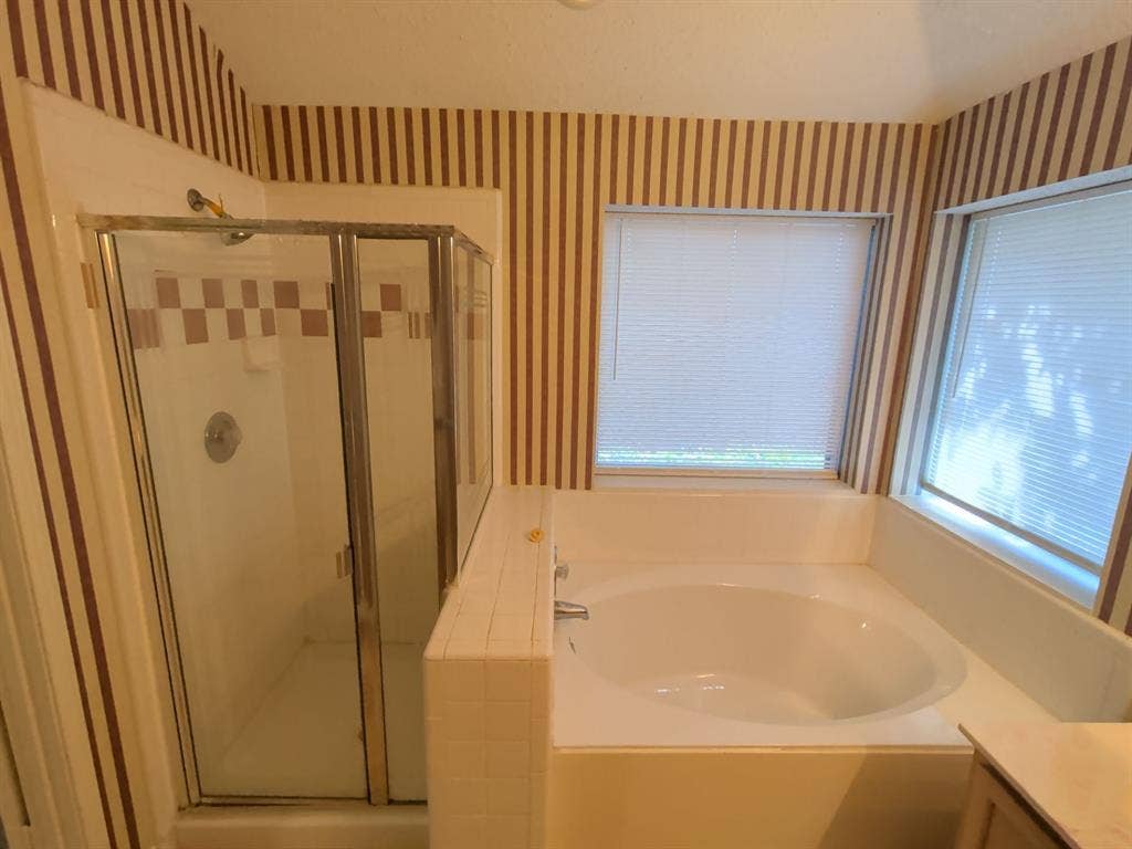 4819 Brady Court, Arlington, TX 76018 4819 Brady Court, Arlington, TX 76018