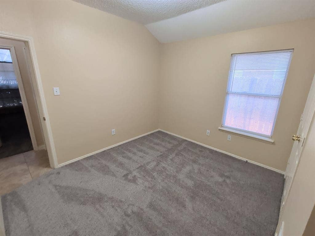 4819 Brady Court, Arlington, TX 76018 Bedroom 2