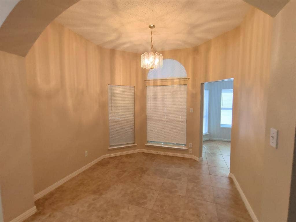 4819 Brady Court, Arlington, TX 76018 4819 Brady Court, Arlington, TX 76018