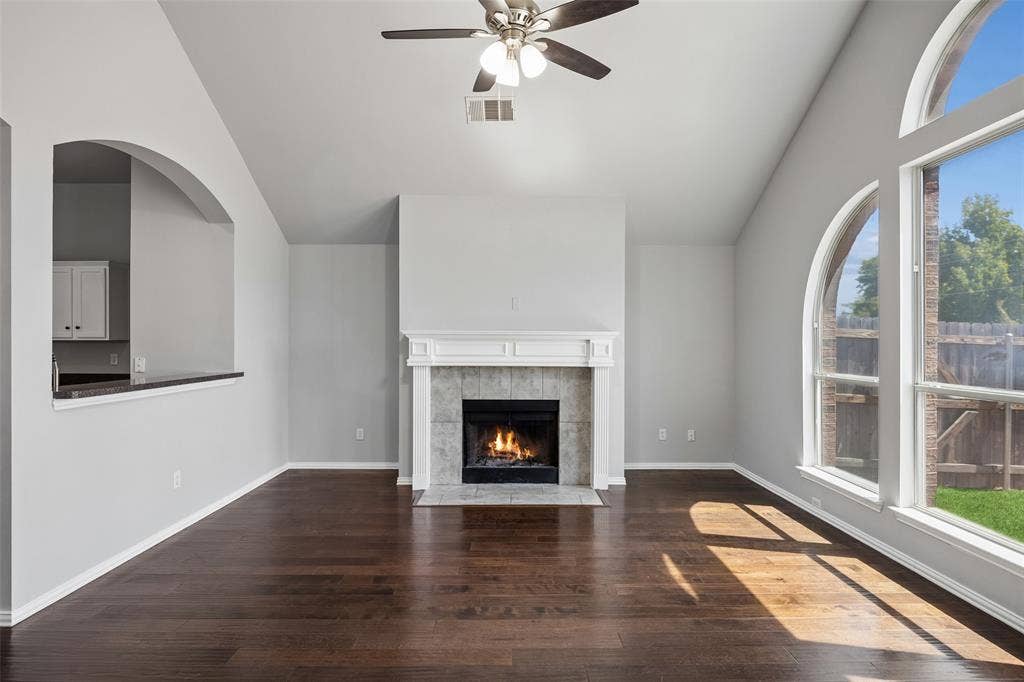 616 Kari Anne Lane, DeSoto, TX 75115 616 Kari Anne Lane, DeSoto, TX 75115