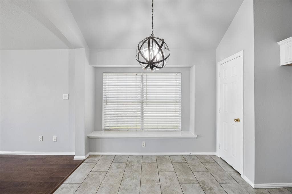 616 Kari Anne Lane, DeSoto, TX 75115 616 Kari Anne Lane, DeSoto, TX 75115