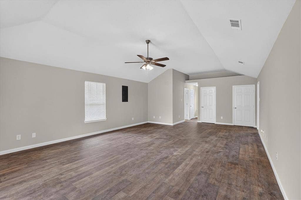 201 West Lane, West Tawakoni, TX 75474 201 West Lane, West Tawakoni, TX 75474