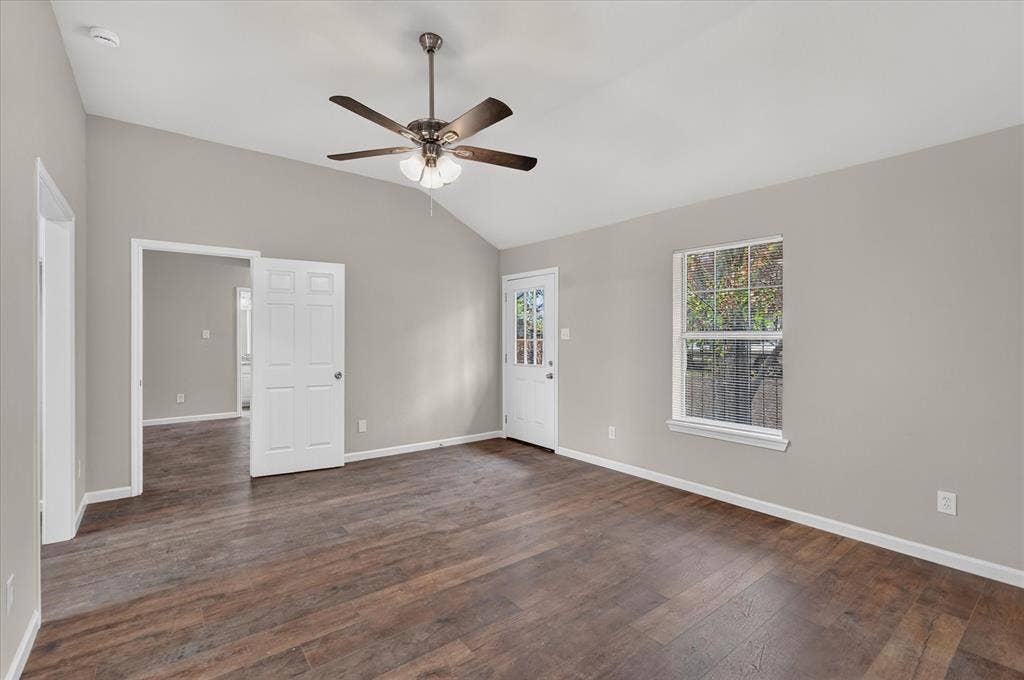 201 West Lane, West Tawakoni, TX 75474 201 West Lane, West Tawakoni, TX 75474