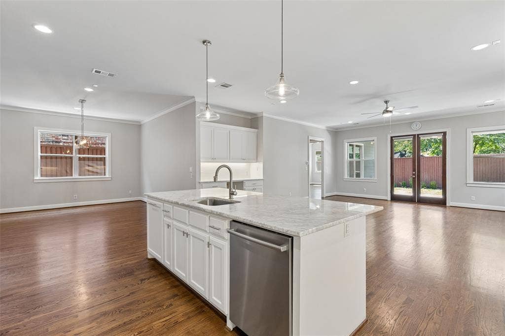 6030 Vickery Boulevard, Dallas, TX 75206 6030 Vickery Boulevard, Dallas, TX 75206