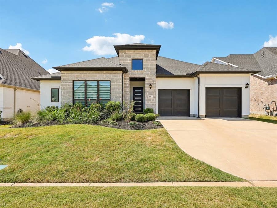Property photo for 1312 Redbrick Lane, Northlake, TX