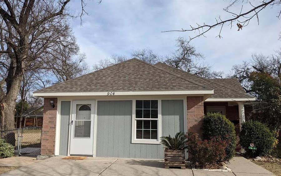 Property photo for 904 Canal Street, McKinney, TX