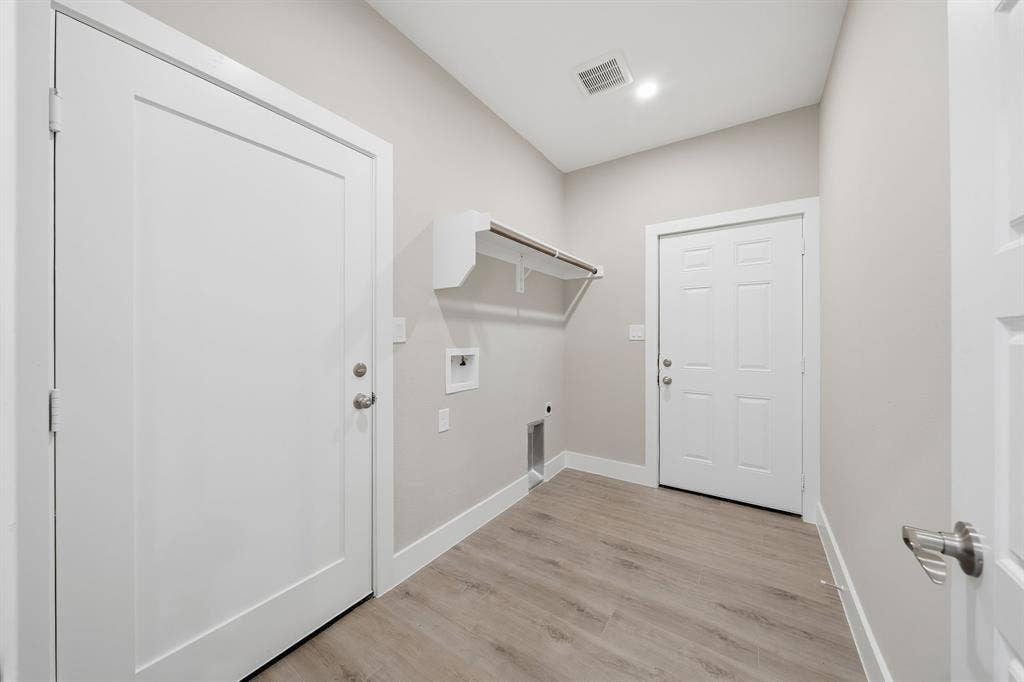 2900 Maryland Avenue, Dallas, TX 75216