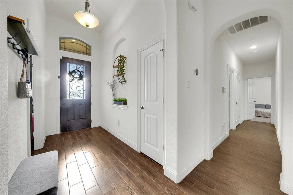 413 Tucker Trail, Midlothian, TX 76065 413 Tucker Trail, Midlothian, TX 76065