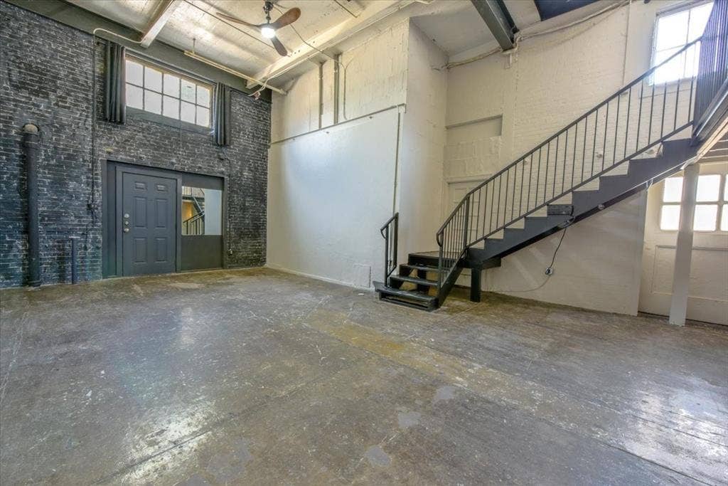 2501 S Harwood Street, #12, Dallas, TX 75215 2501 S Harwood Street, #12, Dallas, TX 75215