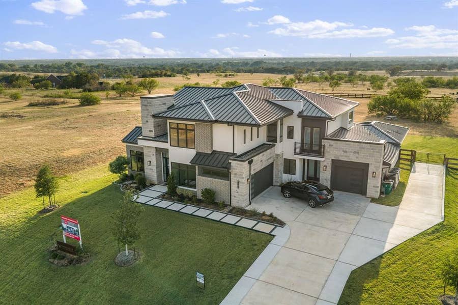 Property photo for 9100 Florance Way, Northlake, TX