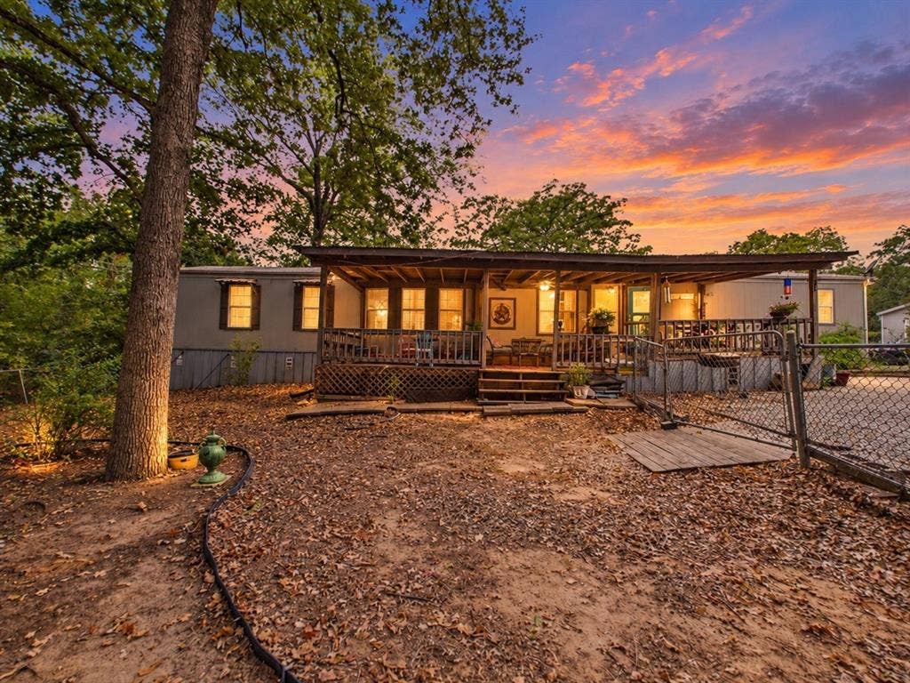 119 Blackfoot Drive, Mabank, TX 75156 119 Blackfoot Drive, Mabank, TX 75156