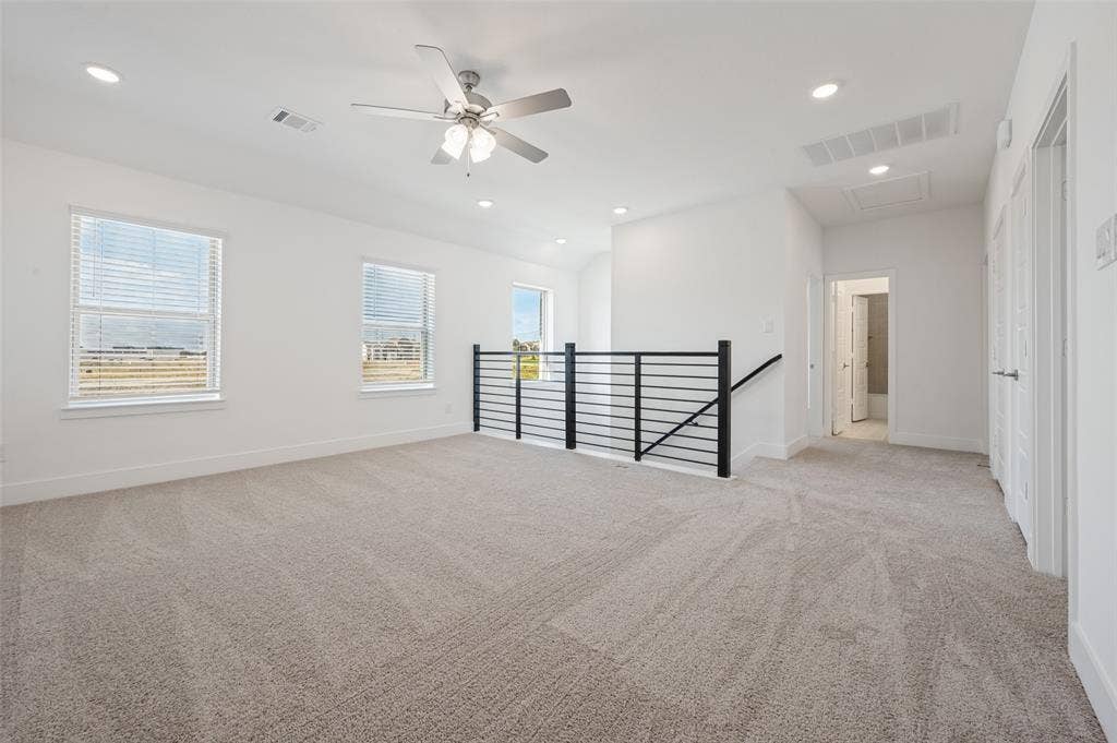 400 Buffalo Grass Drive, Euless, TX 76039 400 Buffalo Grass Drive, Euless, TX 76039