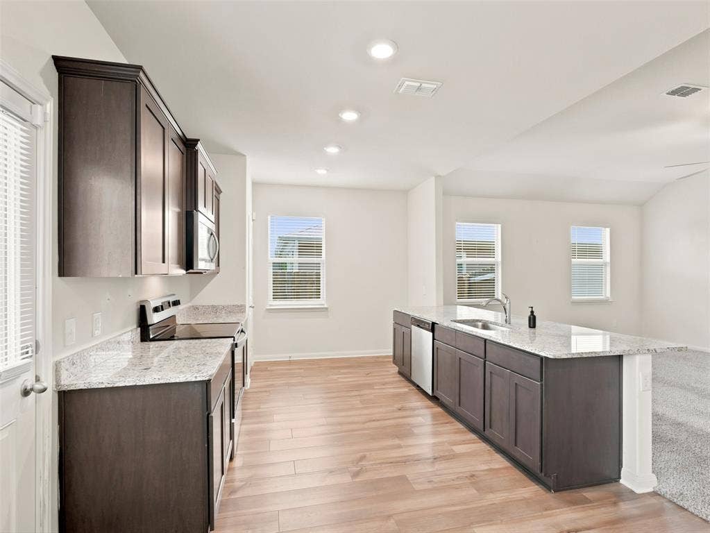 8524 Buck Mountain Pass, Fort Worth, TX 76179 8524 Buck Mountain Pass, Fort Worth, TX 76179