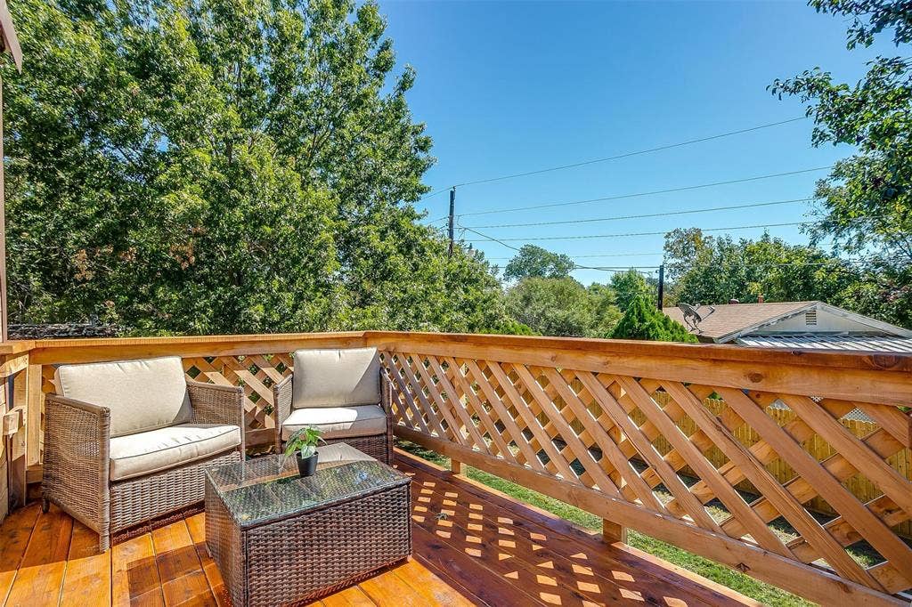 3209 Midway Court, Granbury, TX 76049 3209 Midway Court, Granbury, TX 76049