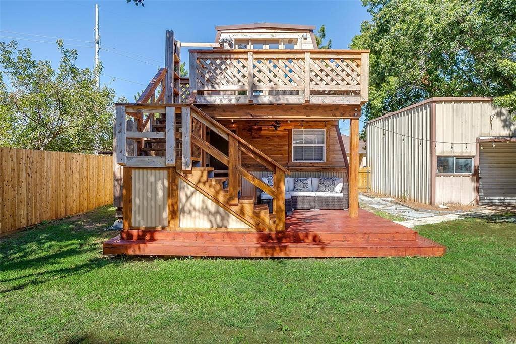 3209 Midway Court, Granbury, TX 76049 3209 Midway Court, Granbury, TX 76049