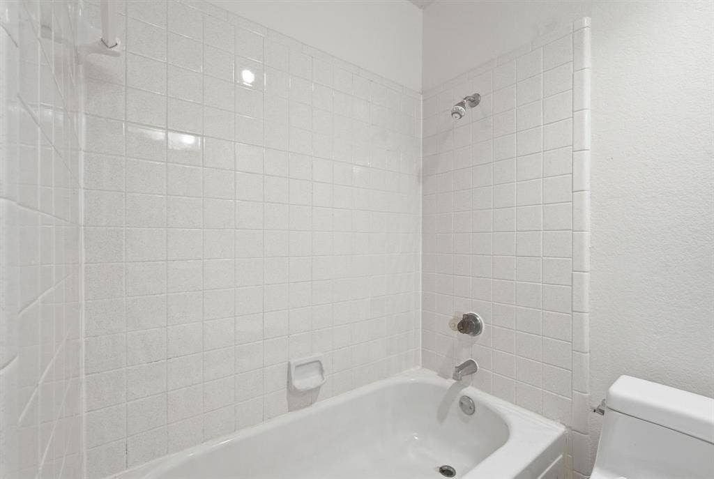 1309 Marigold Drive, Allen, TX 75002 1309 Marigold Drive, Allen, TX 75002
