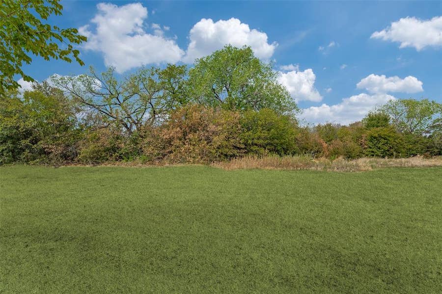 Property photo for 2701 Bideker Avenue, Fort Worth, TX