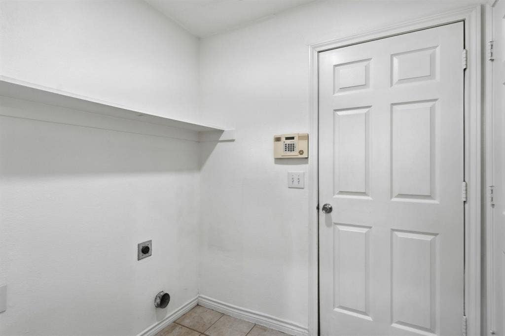 7837 Tournament Road, Frisco, TX 75035 7837 Tournament Road, Frisco, TX 75035