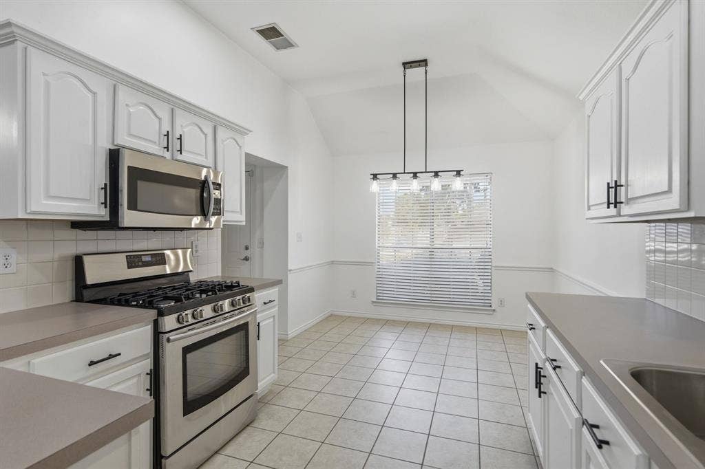 7837 Tournament Road, Frisco, TX 75035 7837 Tournament Road, Frisco, TX 75035