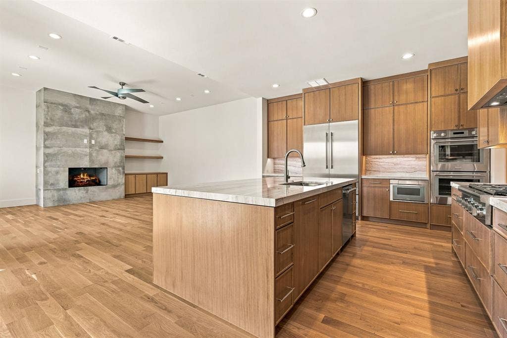7407 Robin Road, Dallas, TX 75209 7407 Robin Road, Dallas, TX 75209