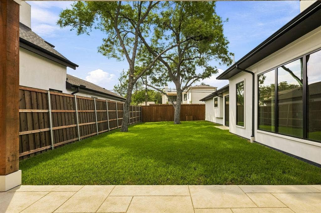 7407 Robin Road, Dallas, TX 75209 7407 Robin Road, Dallas, TX 75209