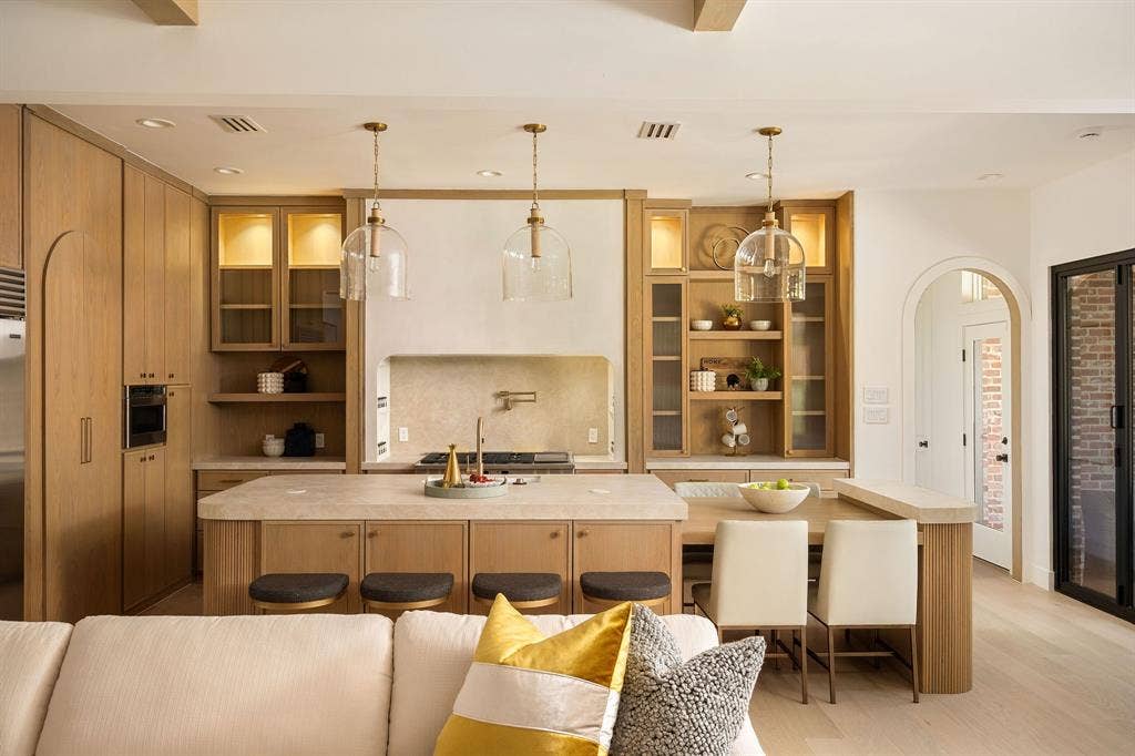 4017 Bridgeport Drive, Plano, TX 75093