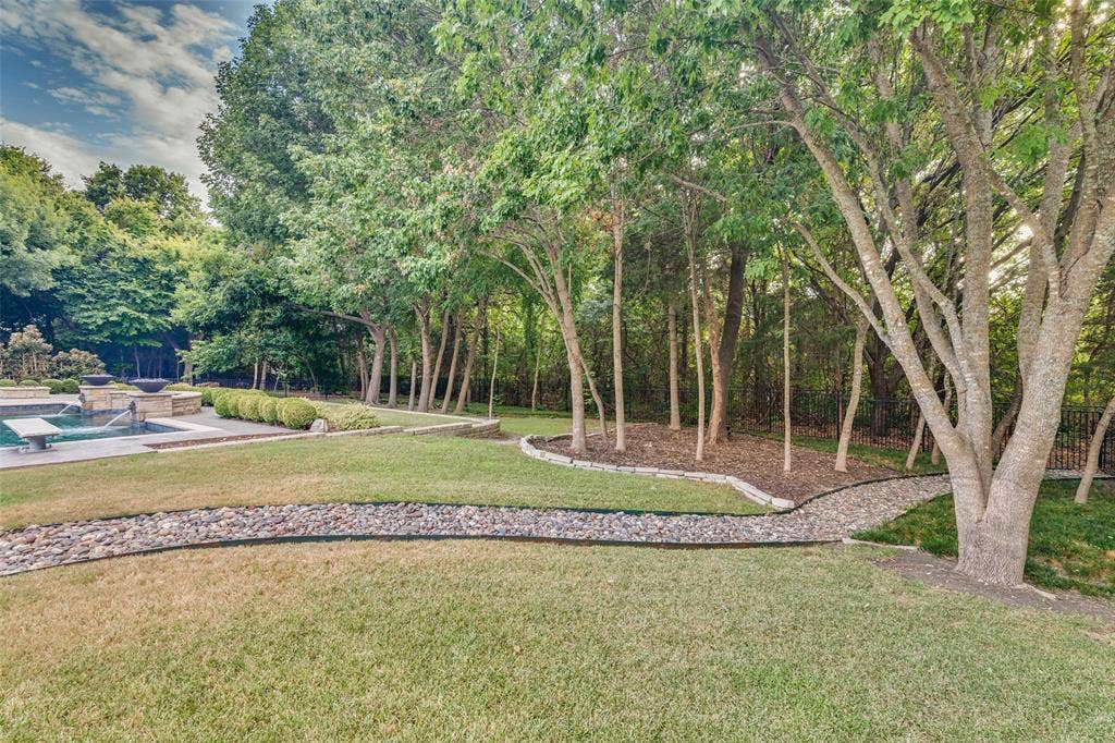 3809 Cantera Lane, Richardson, TX 75082 3809 Cantera Lane, Richardson, TX 75082
