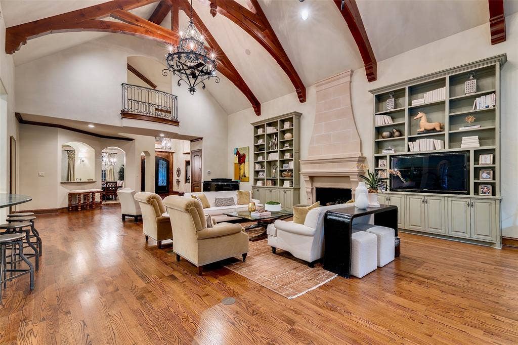 3809 Cantera Lane, Richardson, TX 75082 3809 Cantera Lane, Richardson, TX 75082