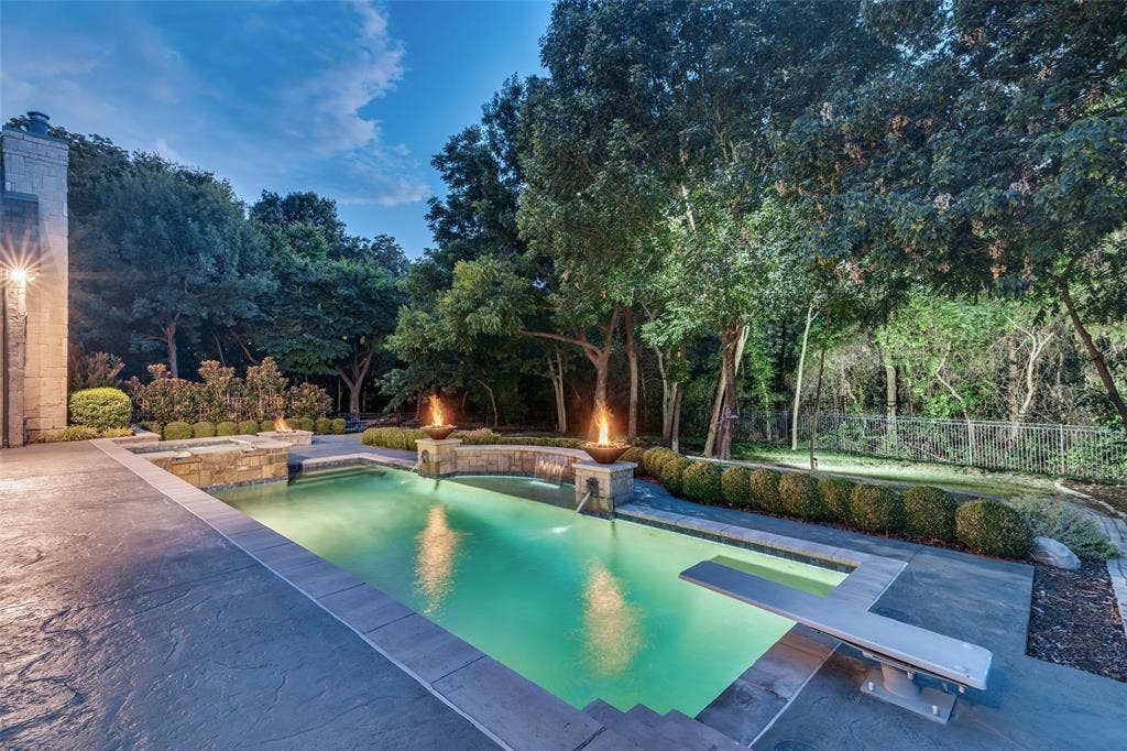 3809 Cantera Lane, Richardson, TX 75082 3809 Cantera Lane, Richardson, TX 75082