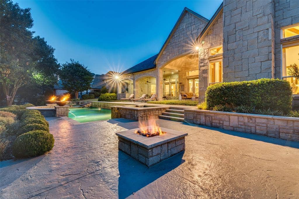 3809 Cantera Lane, Richardson, TX 75082 3809 Cantera Lane, Richardson, TX 75082