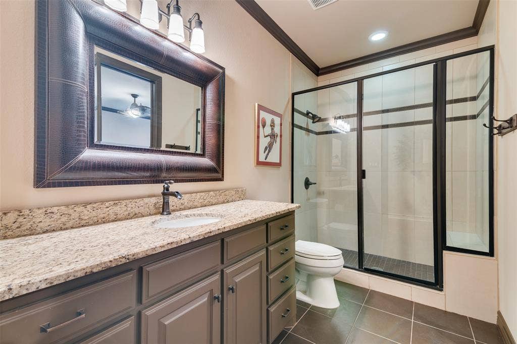 3809 Cantera Lane, Richardson, TX 75082 3809 Cantera Lane, Richardson, TX 75082