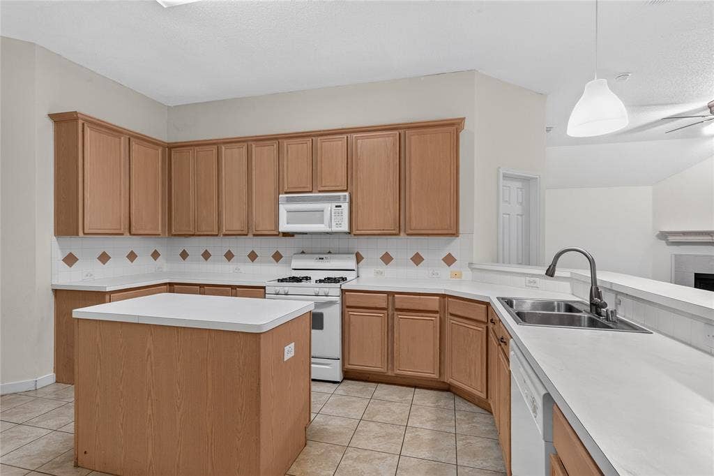 1409 Autumnmist Drive, Allen, TX 75002 1409 Autumnmist Drive, Allen, TX 75002