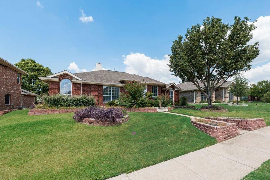 Property photo for 1485 Ashbourne Drive, Rockwall, TX