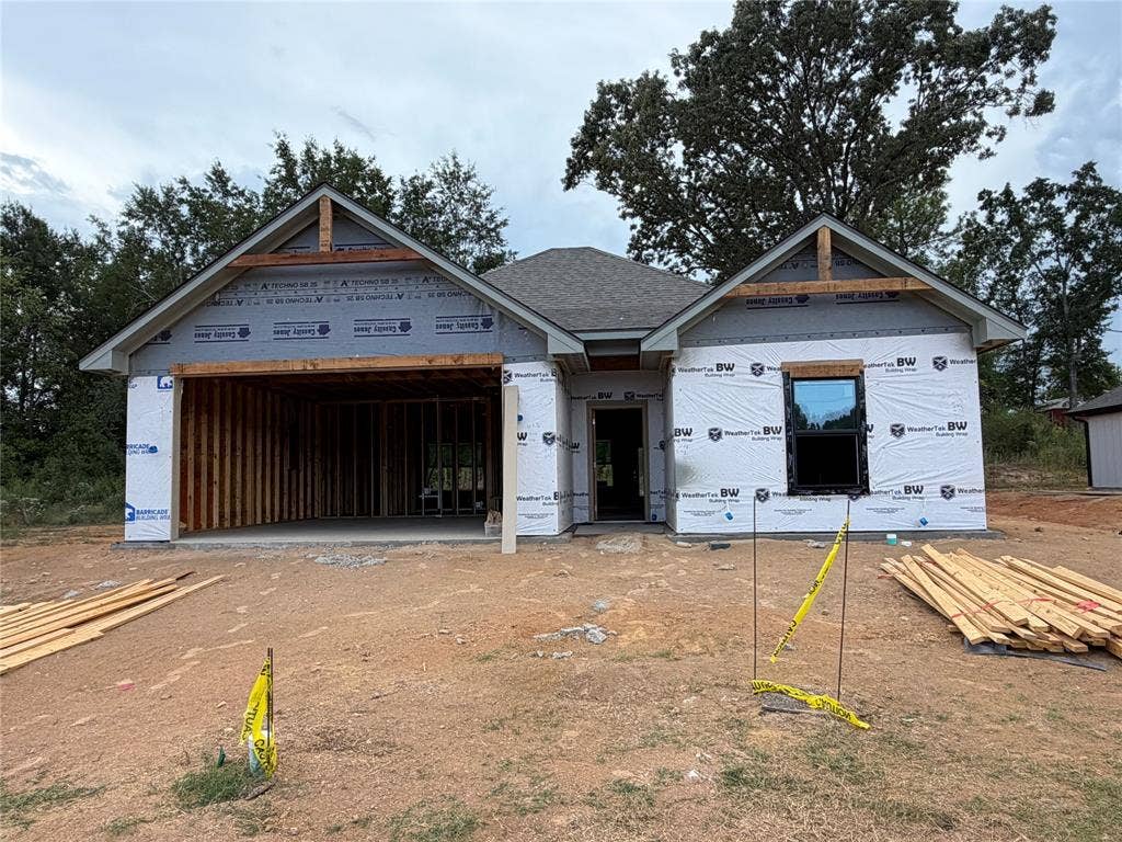 229 Central Park Court, Athens, TX 75751 229 Central Park Court, Athens, TX 75751